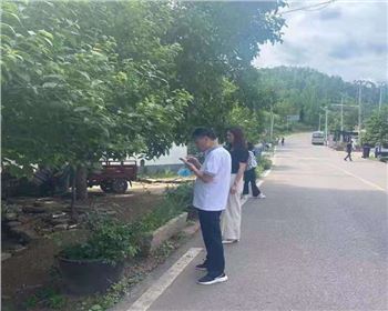 萬通公司組織，農(nóng)村特色公路觀摩活動